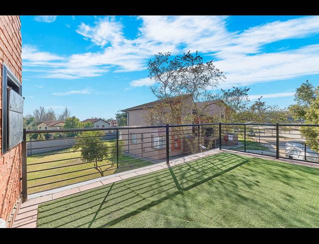 1 BEDROOM APARTMENT FOR SALE IN RUIMSIG
